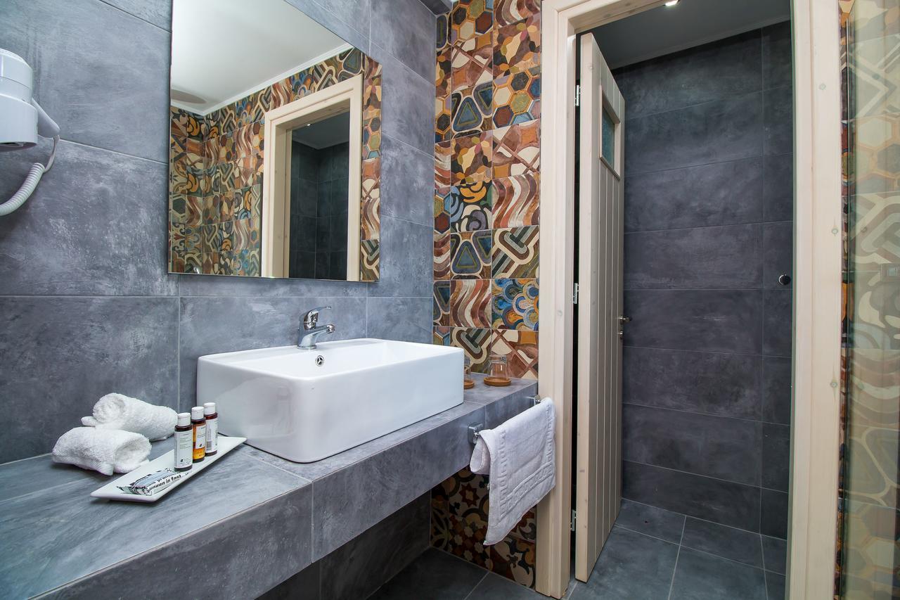 Dimitra Boutique Aparthotel