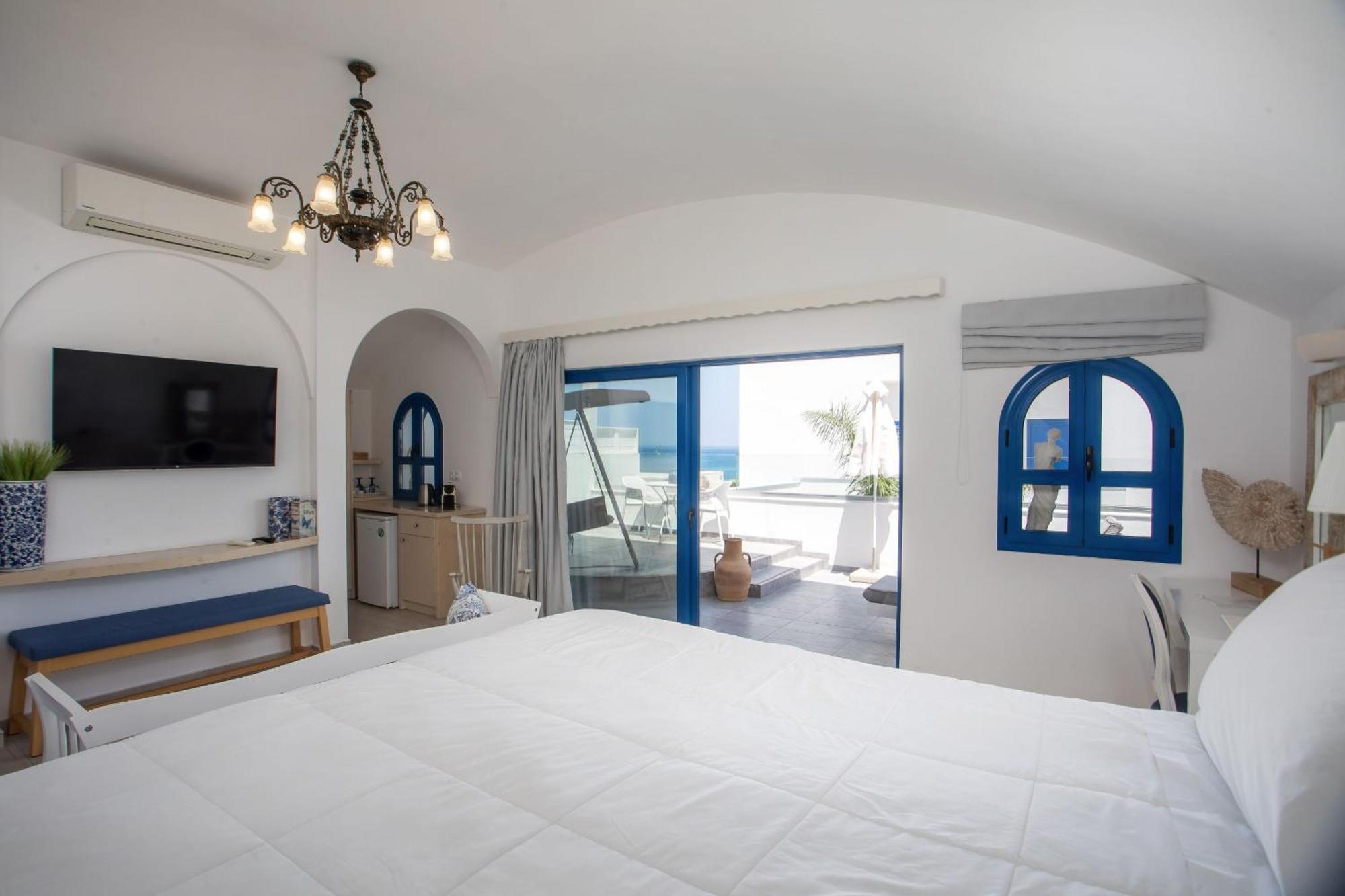 Dimitra Boutique Aparthotel