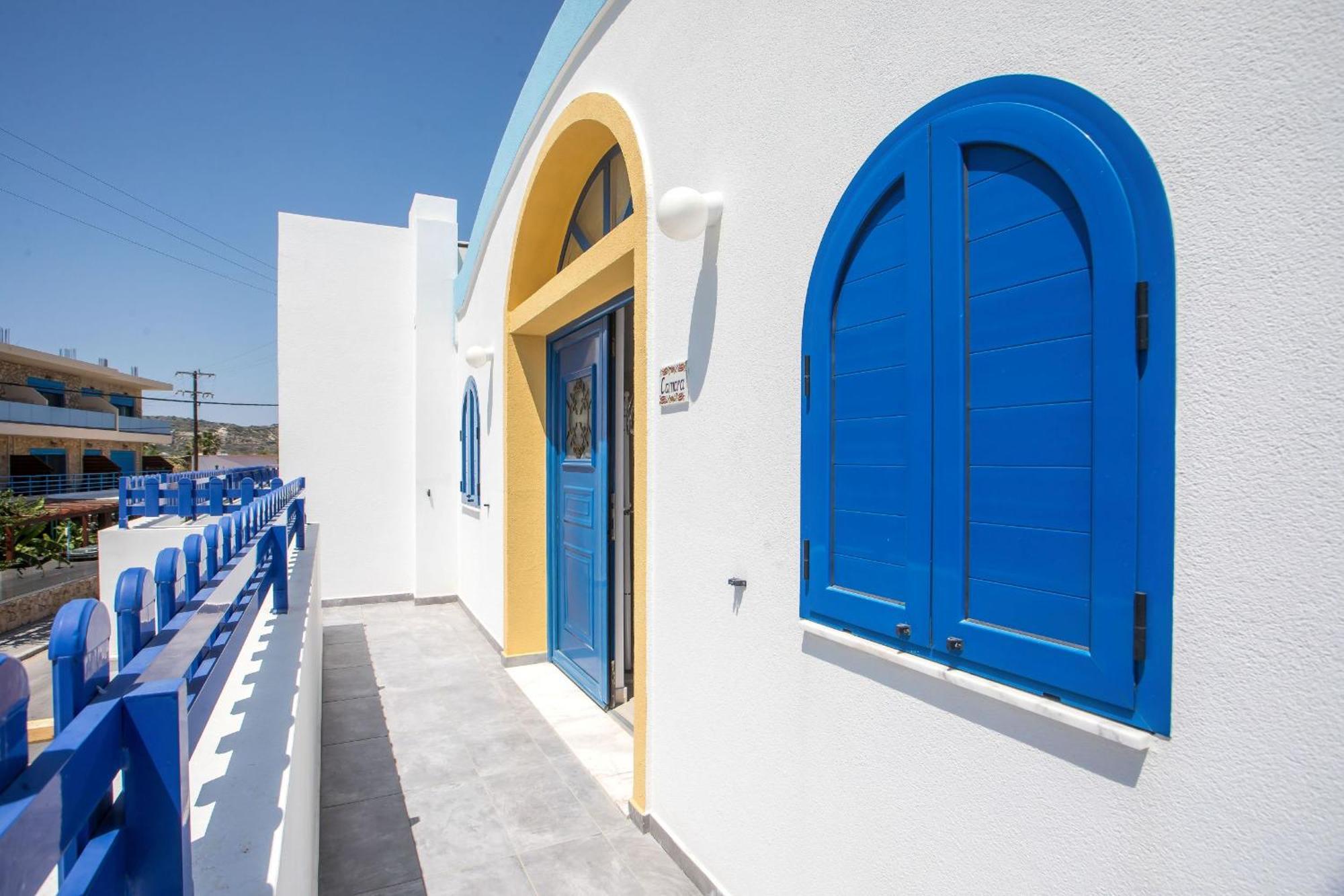 Dimitra Boutique Aparthotel 2*